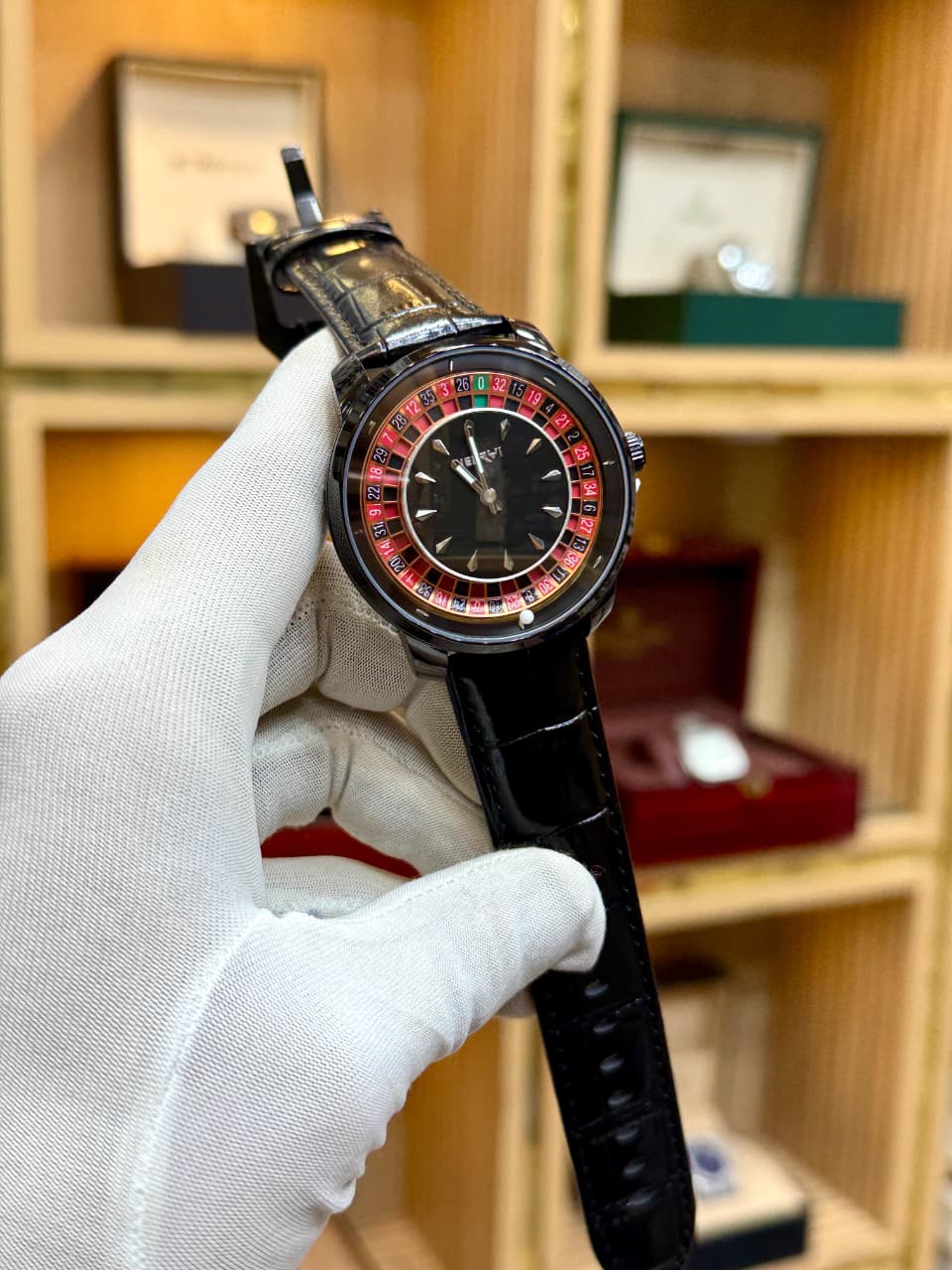 HERYI Casino Watch With Leather Strape